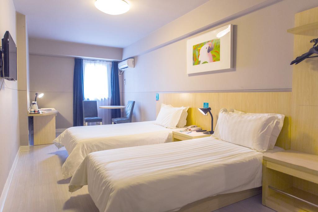 Jingjiang Inn Shanghai Jiading Chengzhong Road Exterior photo